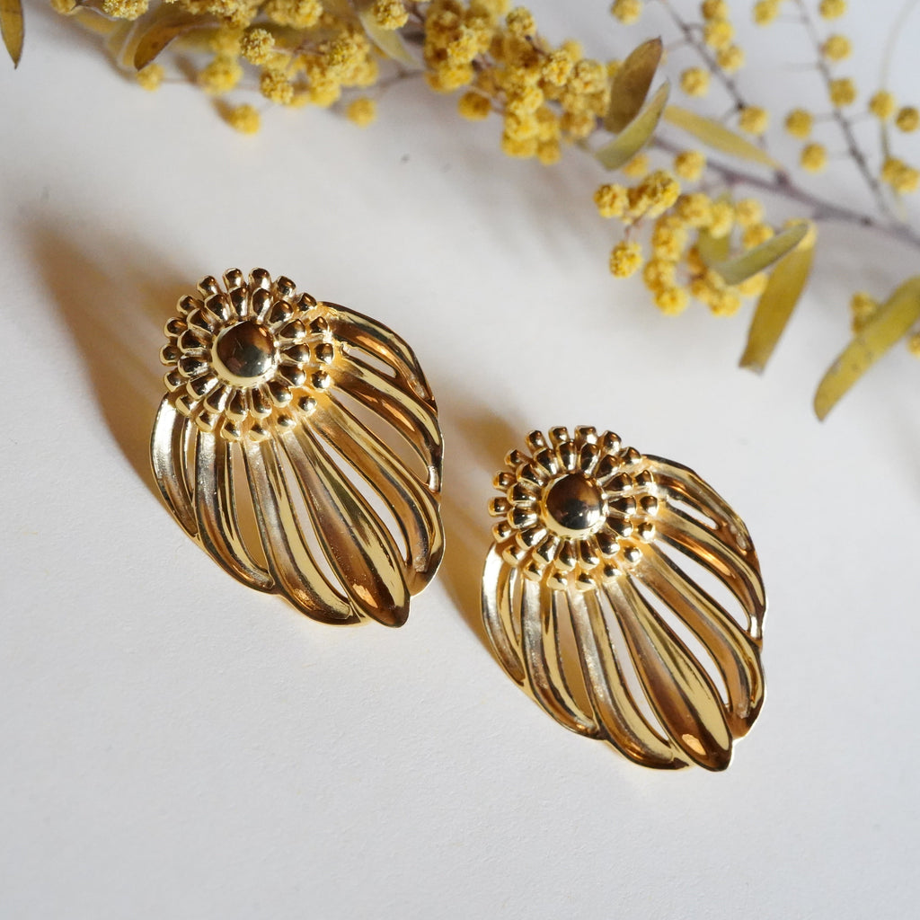 Darie - Goldene Ohrstecker